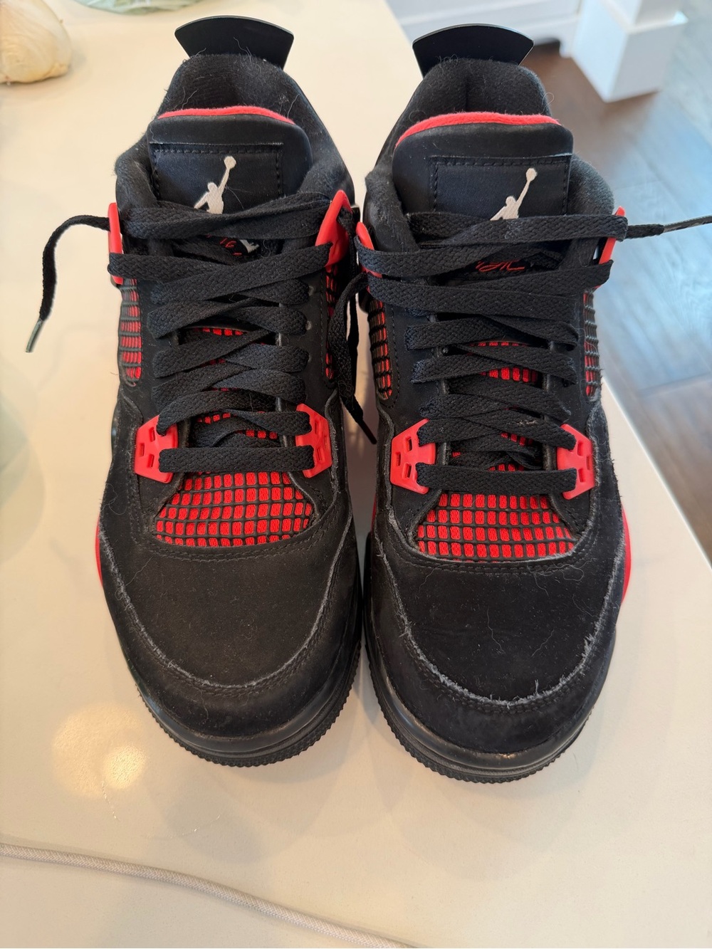 Air Jordan 4 Retro “Red Thunder" basketball shoes